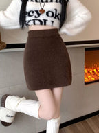 Elegant comfort plush mini skirt for stylish and cozy wear, perfect for versatile fashion.