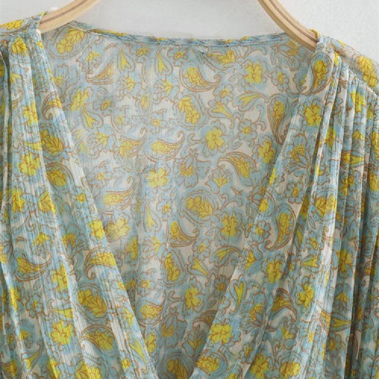 Stylish pullover designed for comfort and elegance, perfect addition to your wardrobe