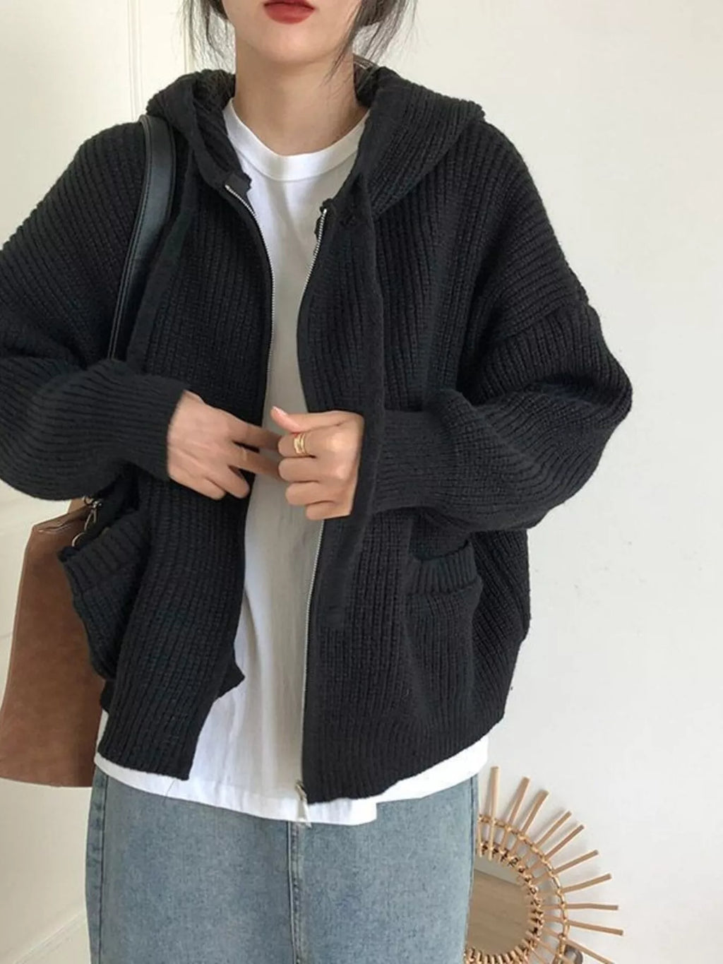 Elegant plus size knitted cardigans designed for comfort and style in colder seasons