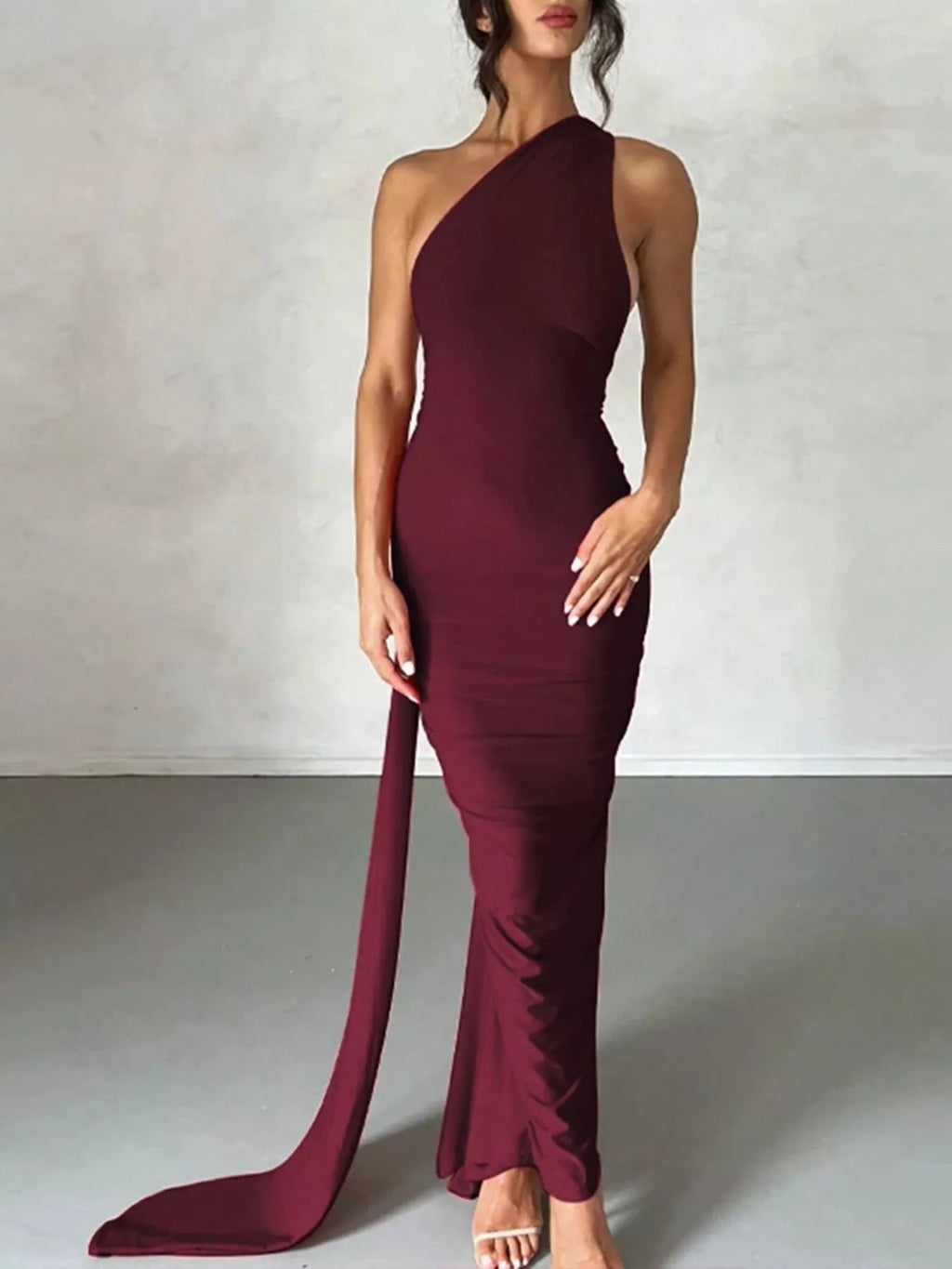 Backless One-Shoulder Ruched Bodycon Maxi Dress.
