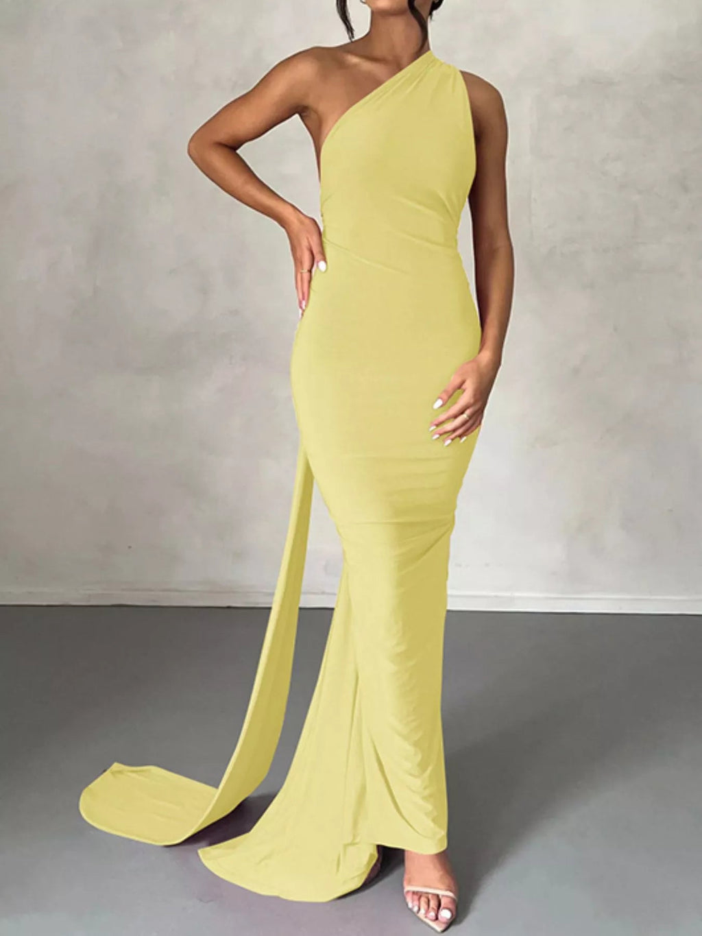 Backless One - Shoulder Ruched Bodycon Maxi Dress