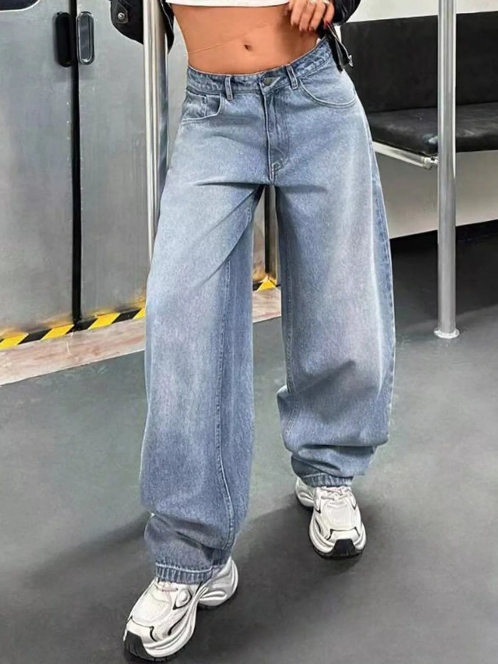 Stylish baggy wide leg jeans for a comfortable and trendy casual look