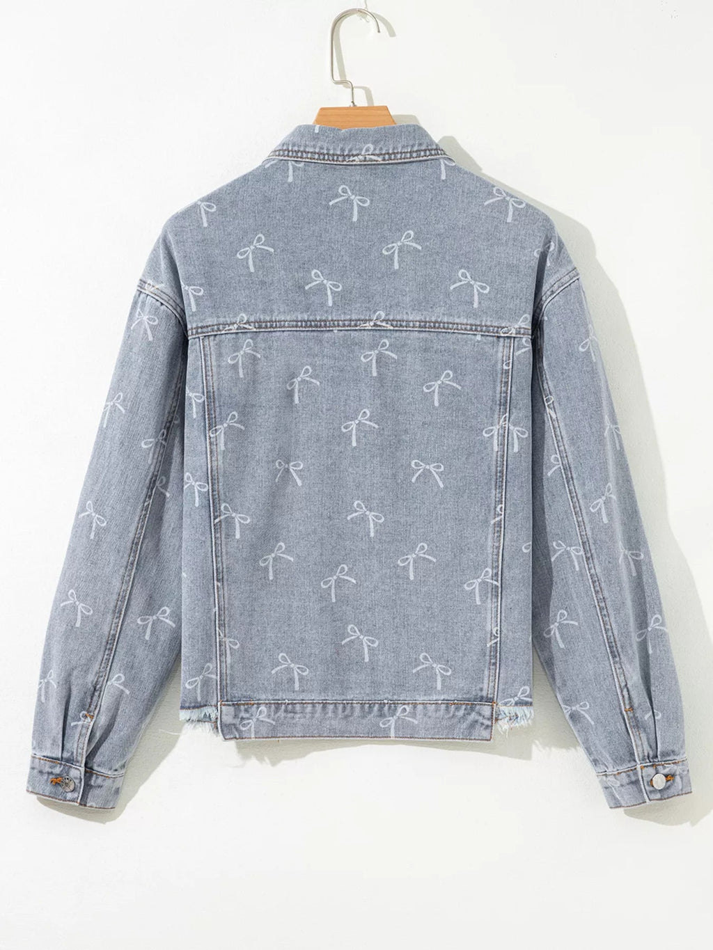Bow Knot Print Light Wash Raw Hem Denim Jacket.