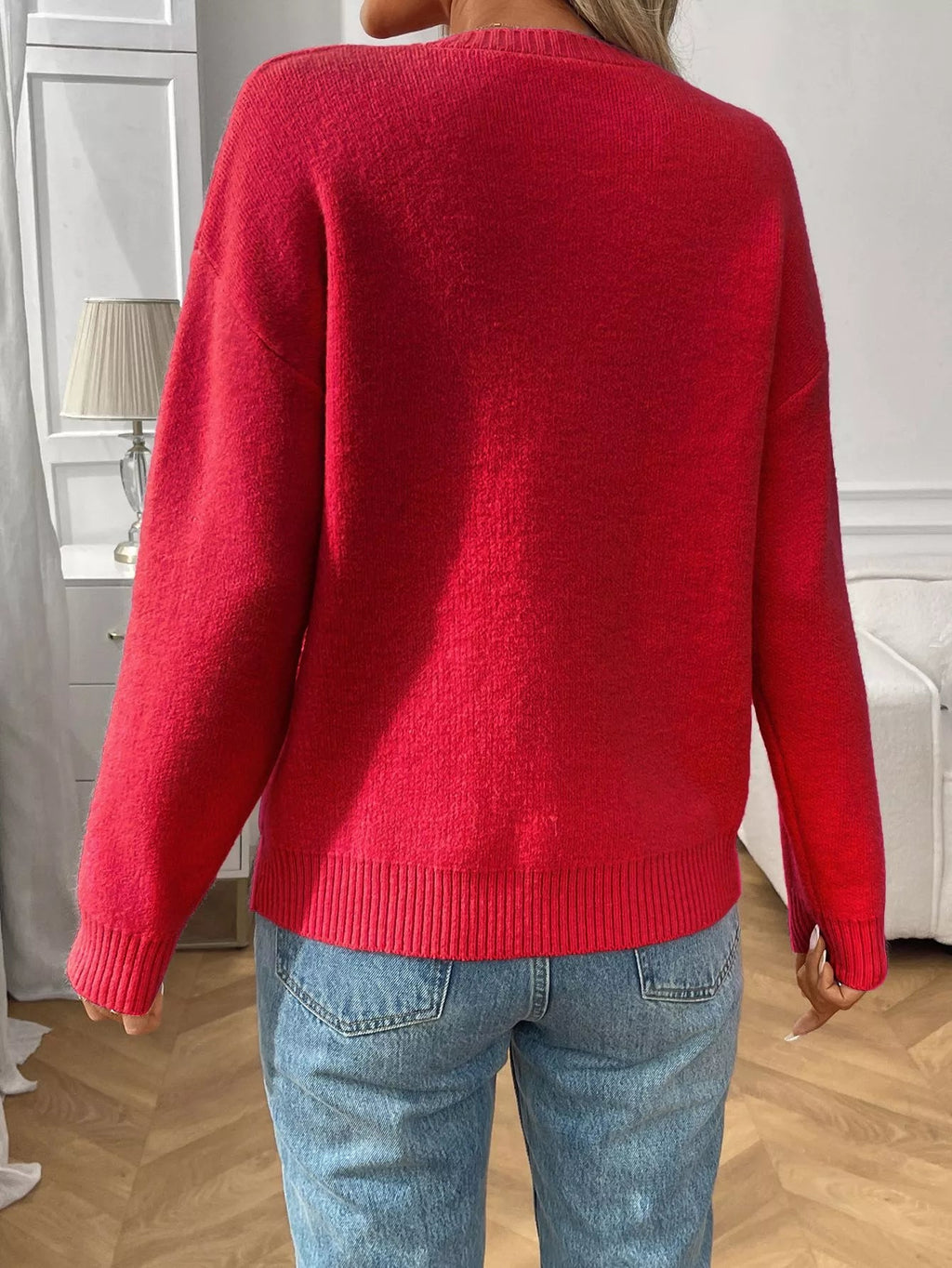 Bow Round Neck Long Sleeve Sweater.