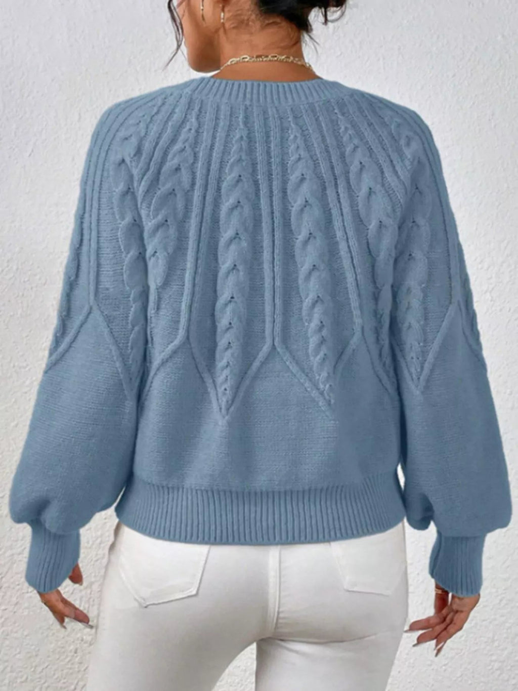 Cable Knit Long Sleeve Sweater.