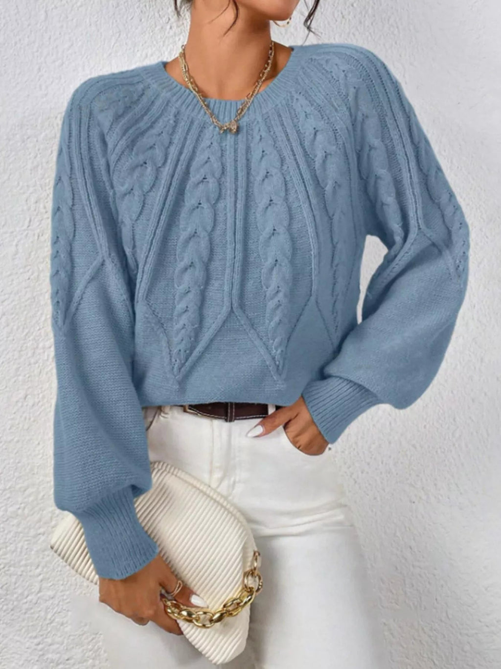 Cable Knit Long Sleeve Sweater.