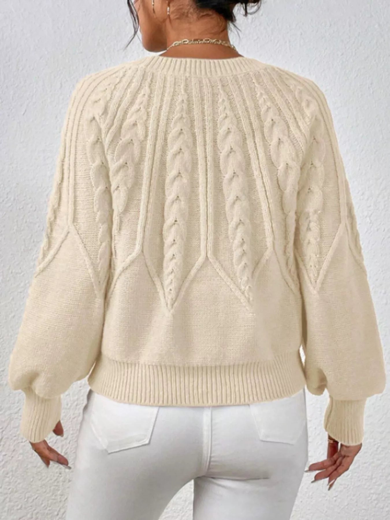 Cable Knit Long Sleeve Sweater.
