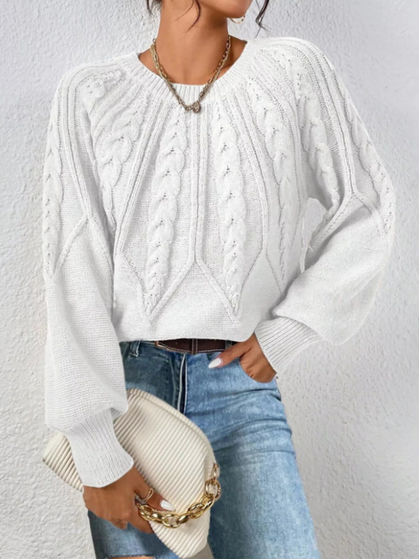 Cable Knit Long Sleeve Sweater.