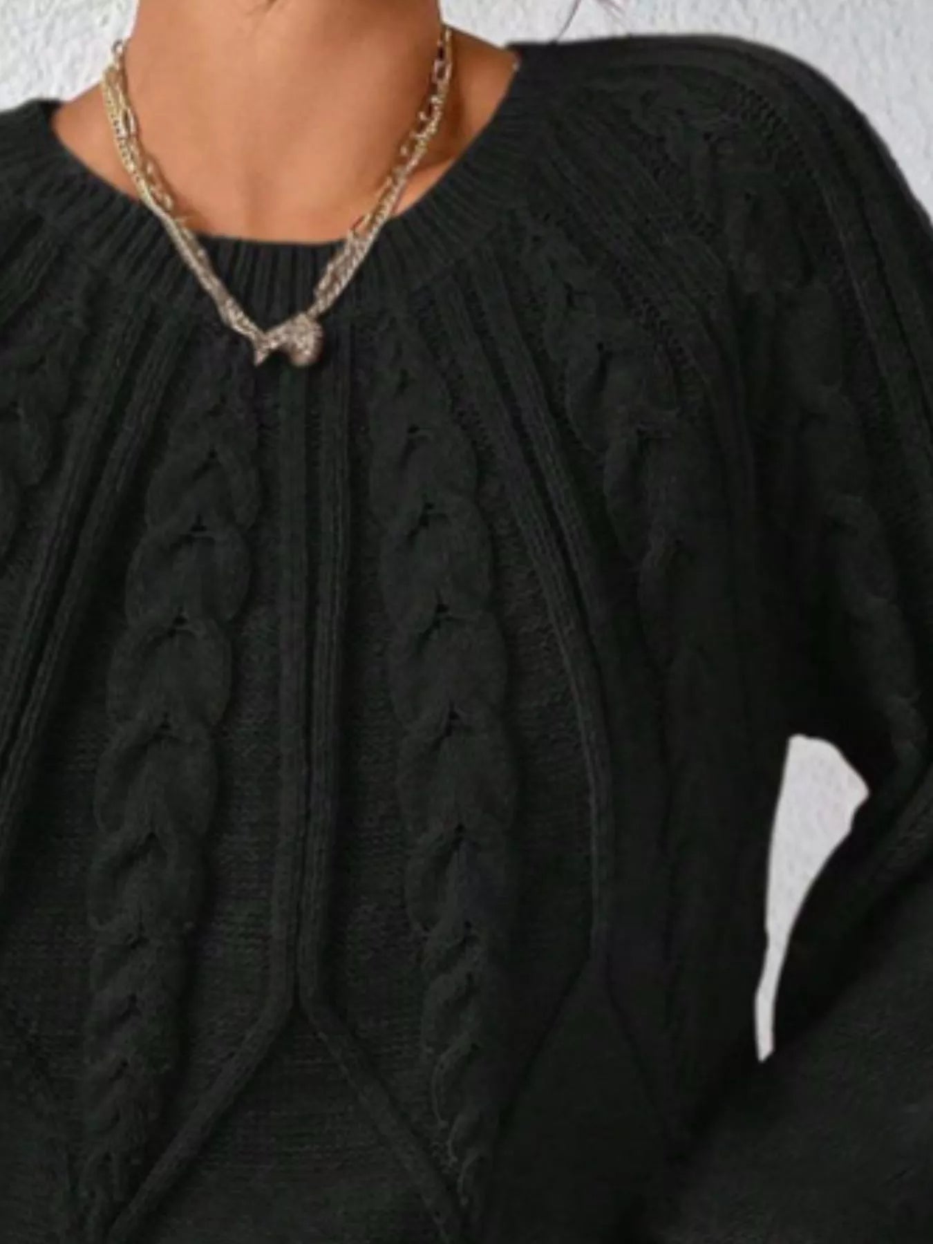 Cable Knit Long Sleeve Sweater.