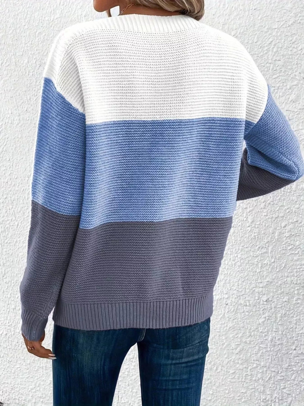 Color Block Long Sleeve Sweater.