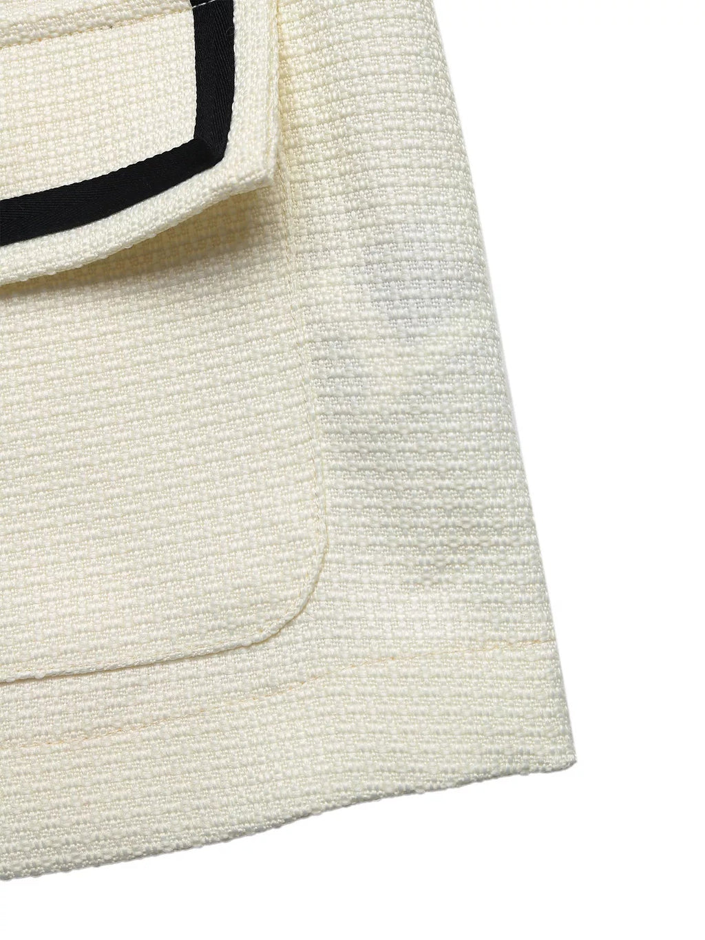 Contrast Trim Button-Up Blazer.