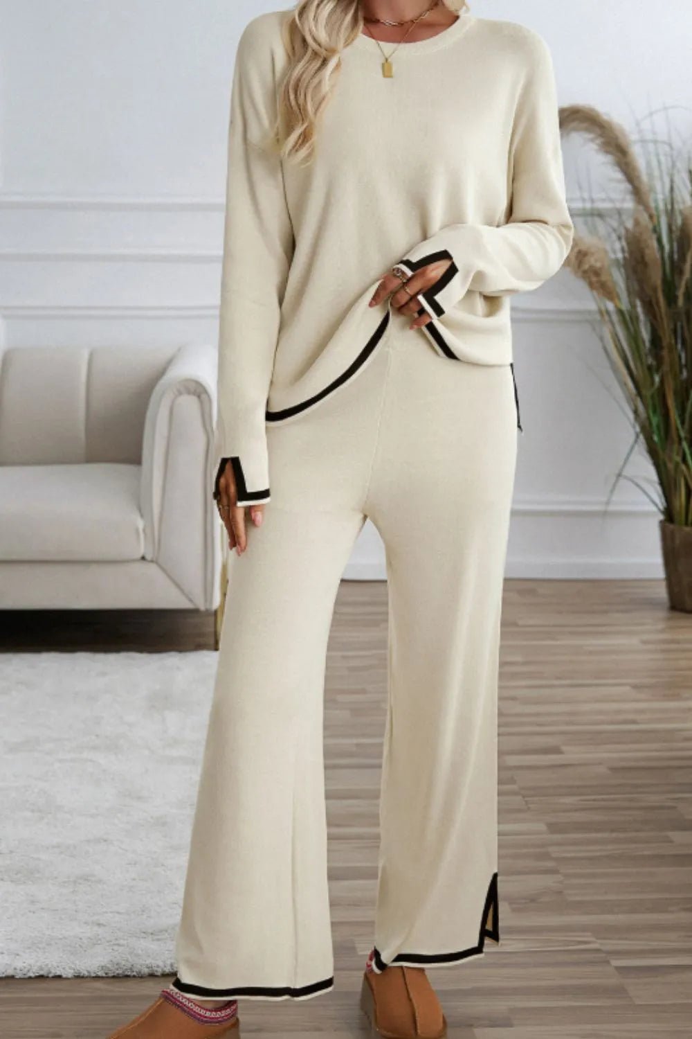 Contrast Trim Round Neck Top and Pants Sweater Set.