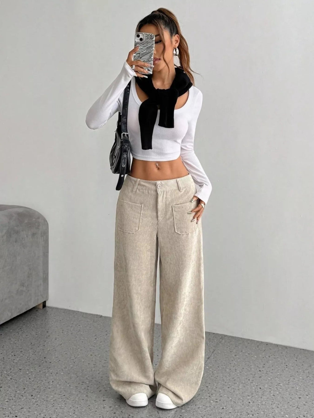 Stylish corduroy wide leg pants for a comfortable and fashionable look, perfect for casual and formal occasions