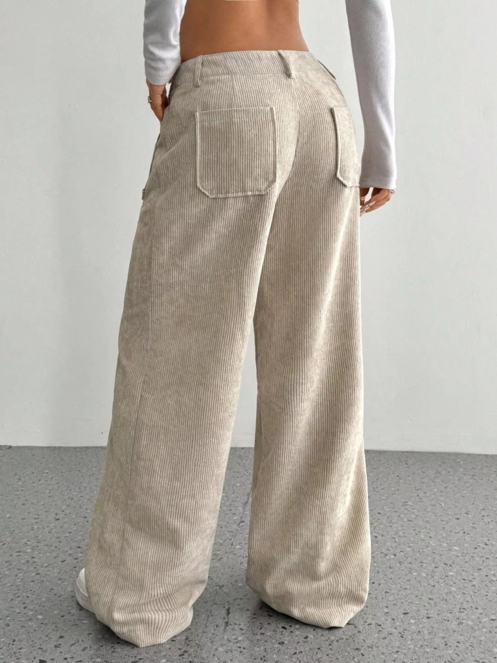Stylish corduroy wide leg pants for a comfortable and fashionable look, perfect for casual and formal occasions