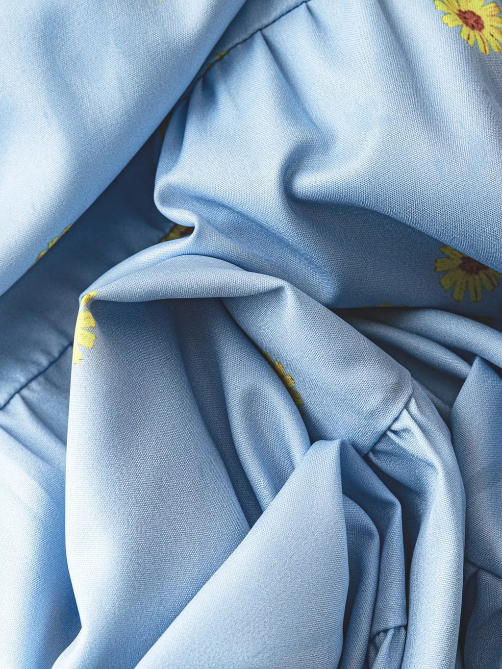 Daisy Print Puff Sleeve Tiered Maxi Dress.