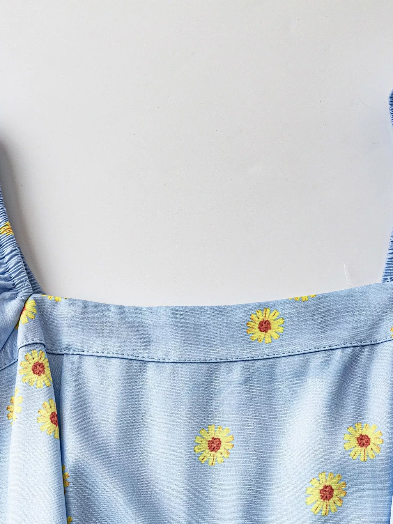 Daisy Print Puff Sleeve Tiered Maxi Dress.