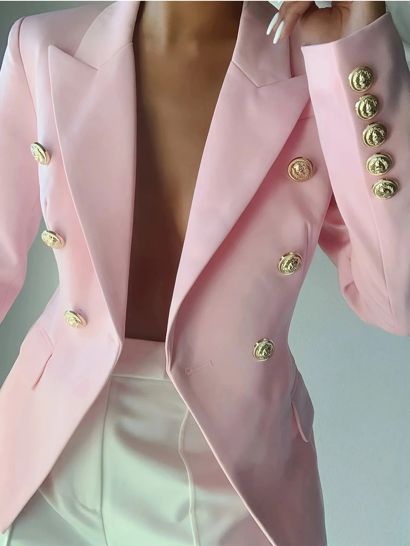 Decor Button Lapel Collar Blazer.