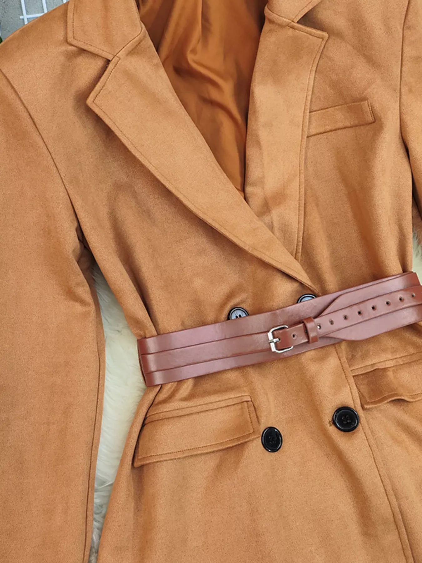 Double-Breasted Lapel Collar Blazer.