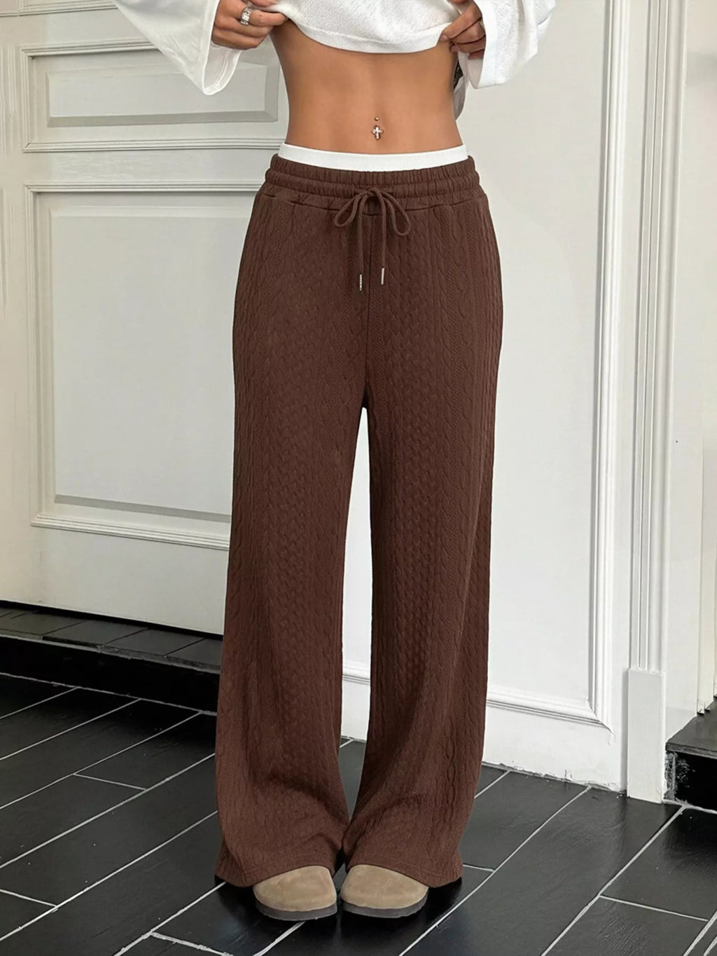 Elegant drawstring wide leg pants for comfortable and stylish casual wear