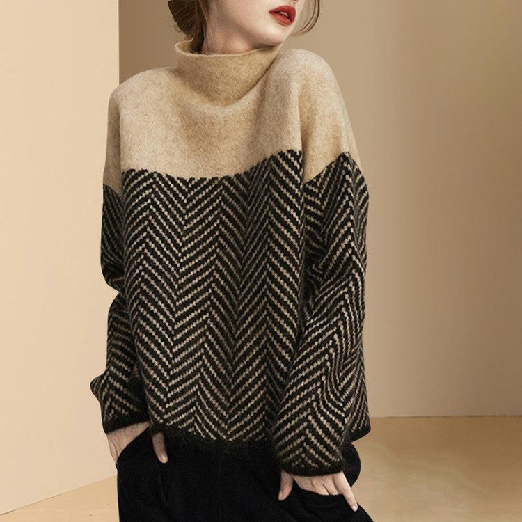 Wool Turtleneck Knit Sweater.