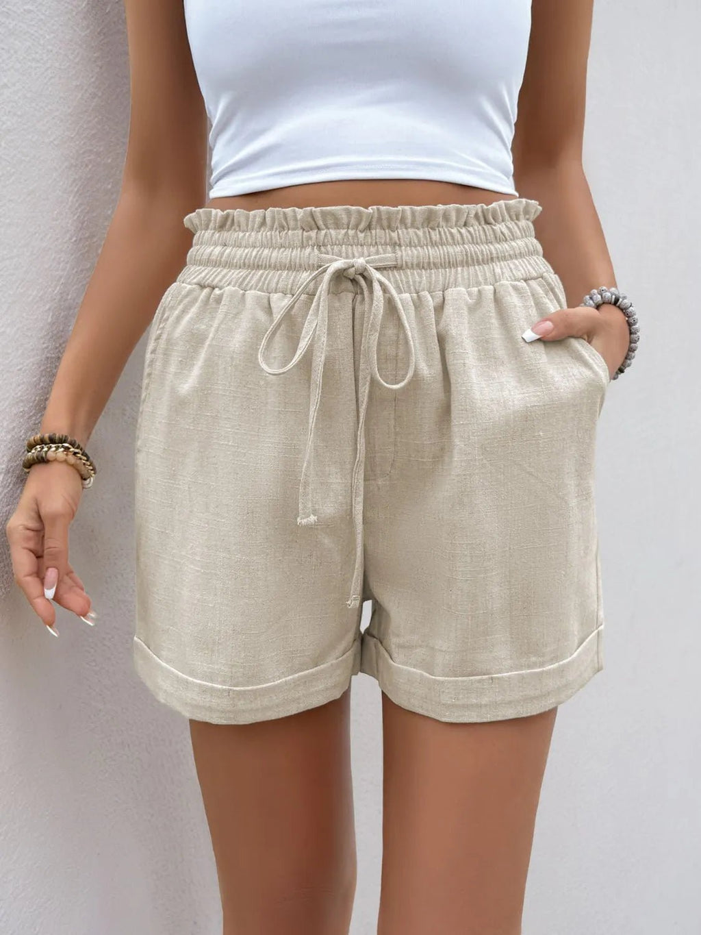 Stylish drawstring shorts for casual comfort and trendy summer wear, perfect for outdoor and leisure activities.