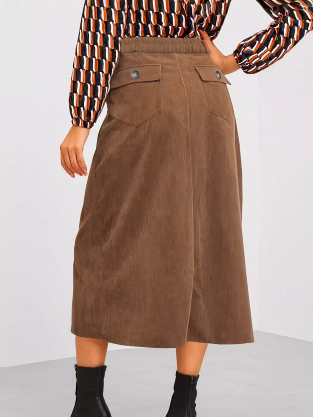 Elegant high waist midi skirt perfect for formal occasions and stylish everyday wear