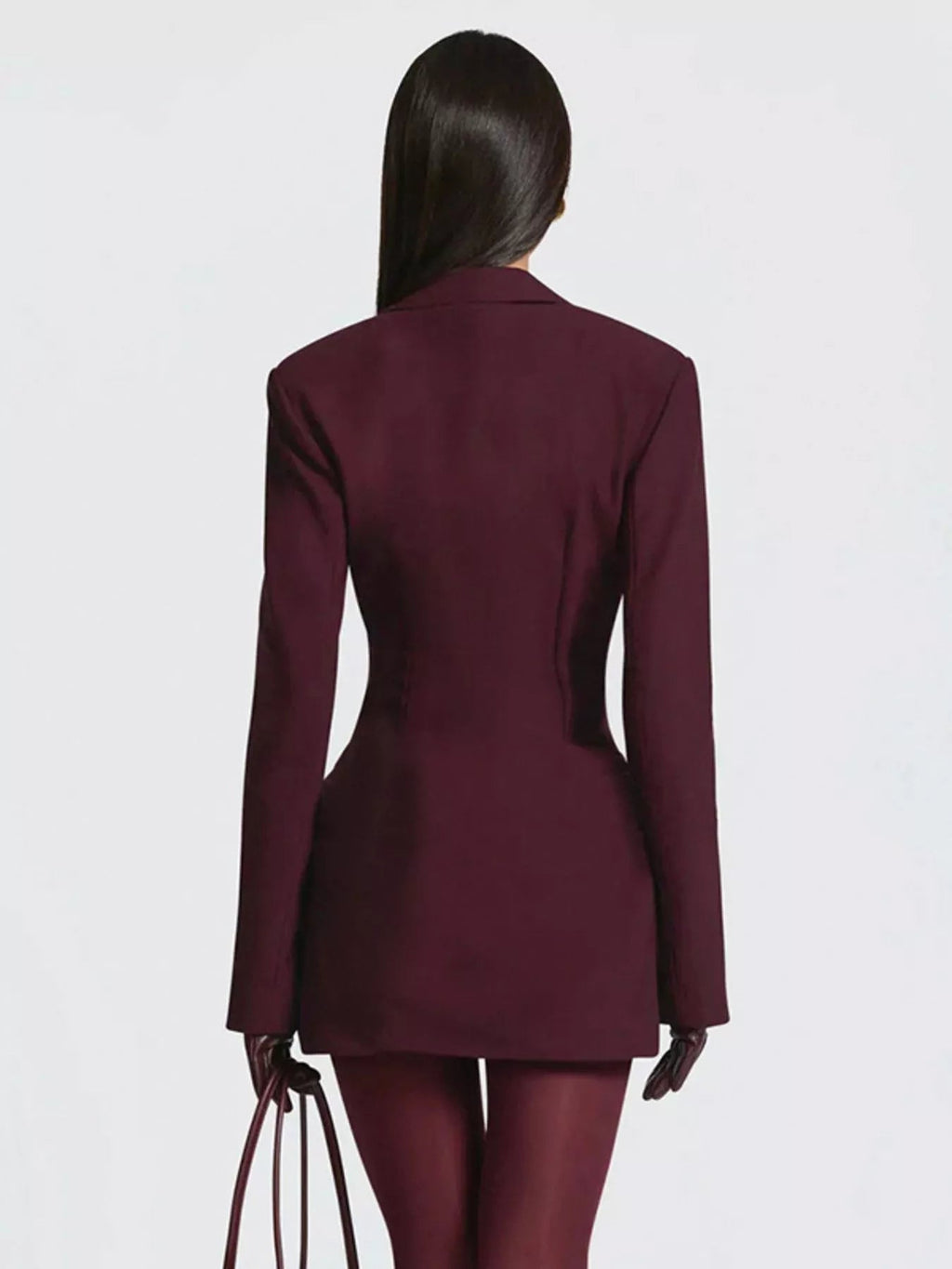 Plus size blazer-style mini dress combining elegance and comfort for a sophisticated look