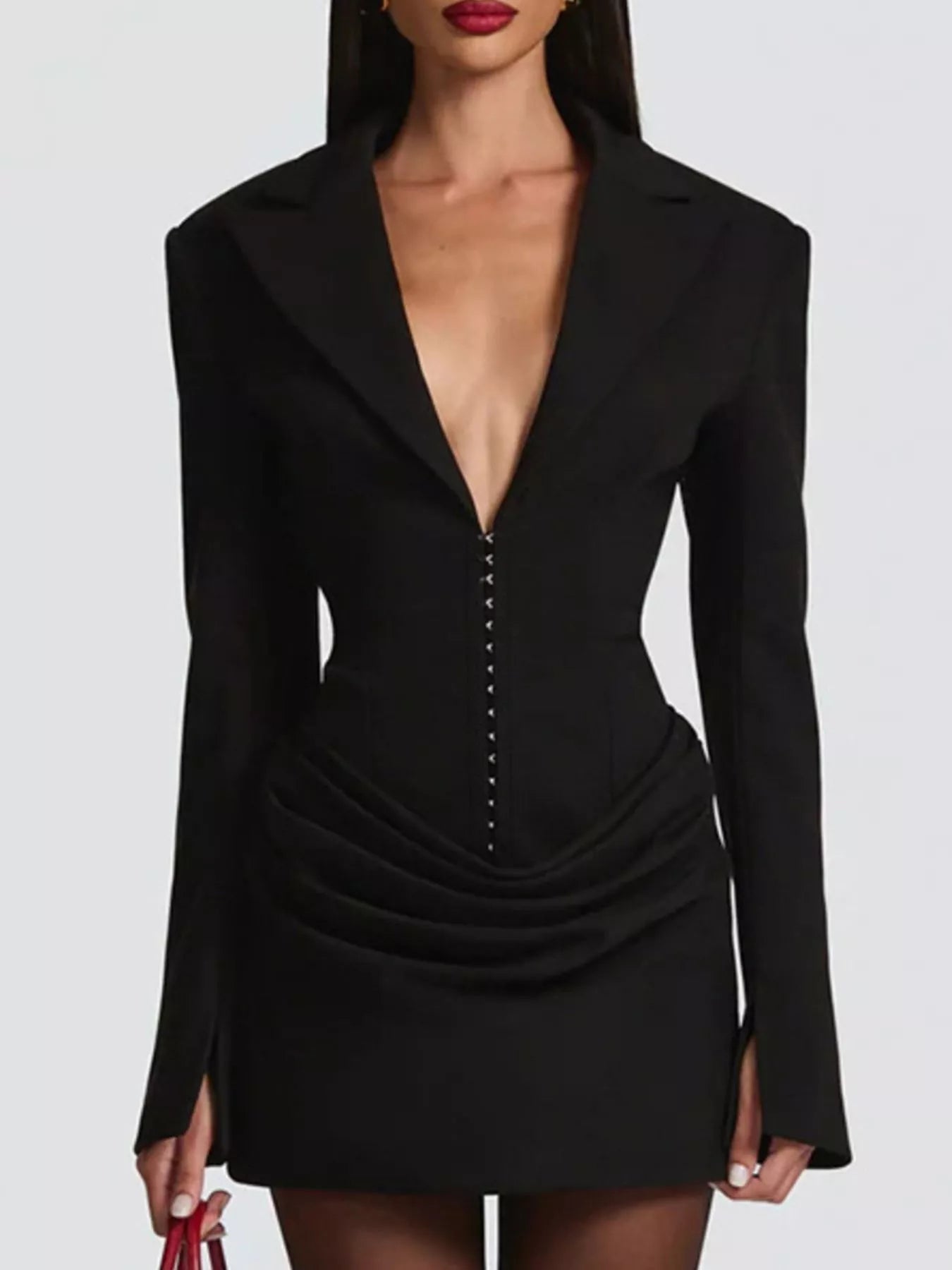 Plus size blazer-style mini dress combining elegance and comfort for a sophisticated look