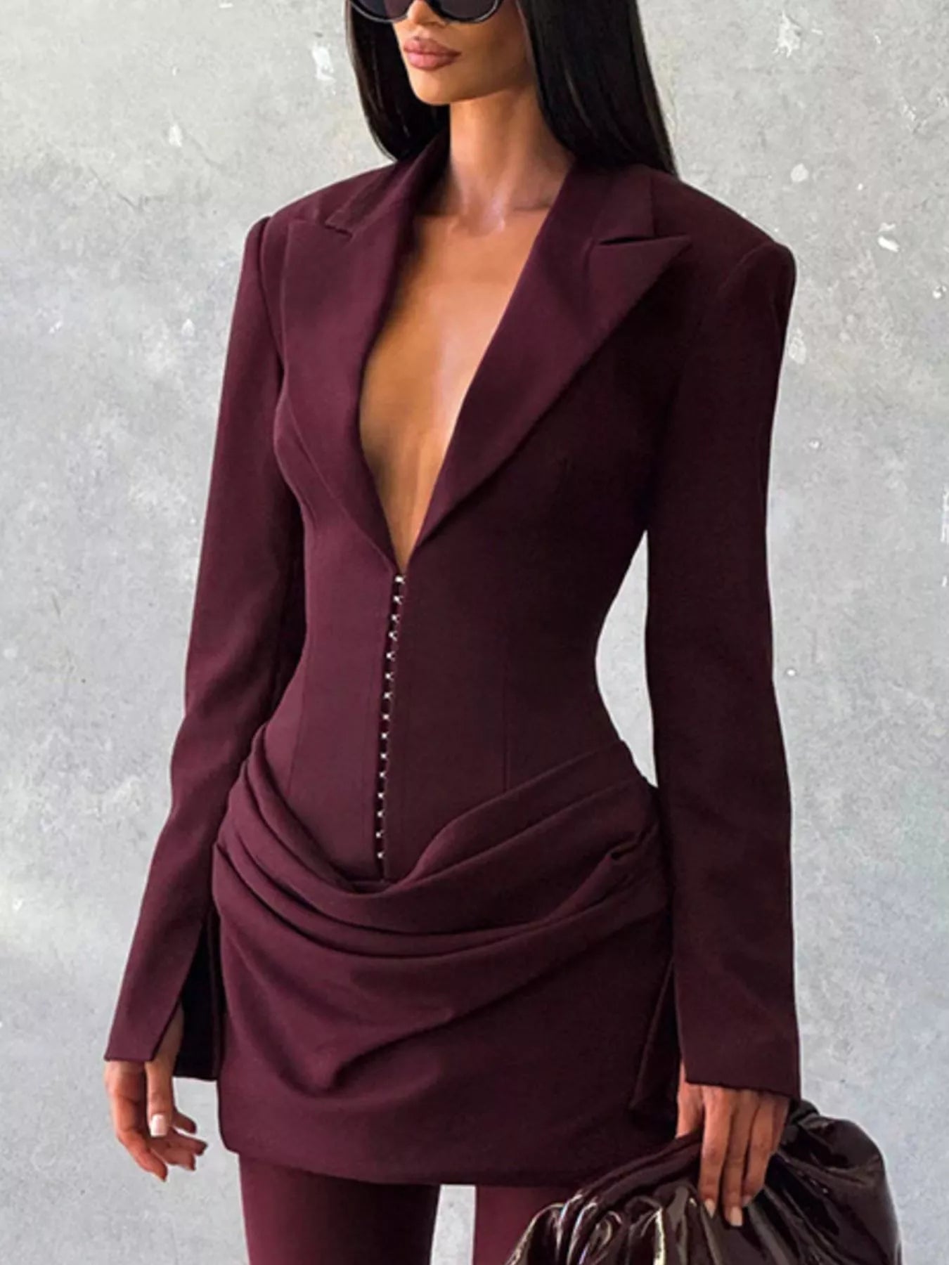 Plus size blazer-style mini dress combining elegance and comfort for a sophisticated look