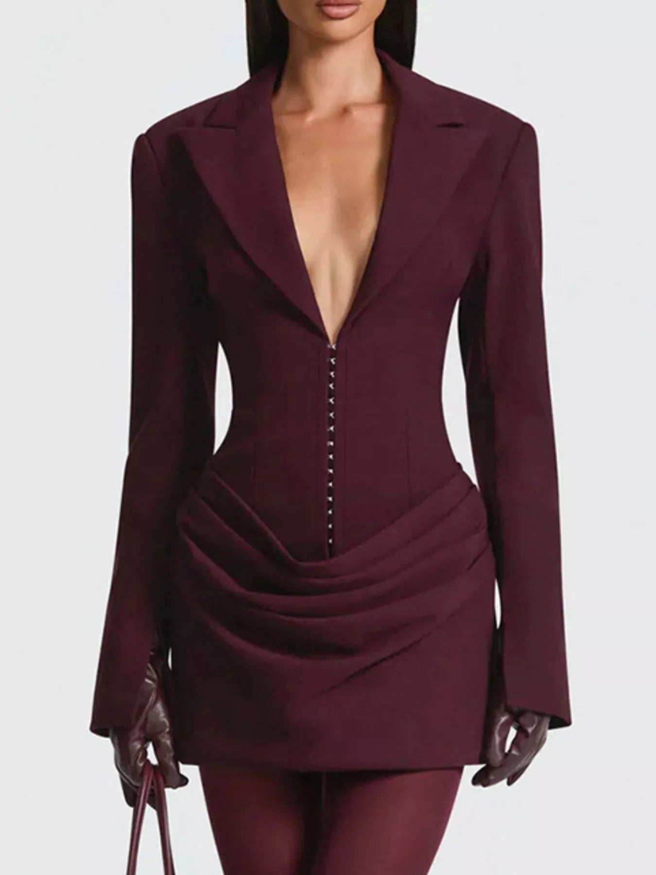 Plus size blazer-style mini dress combining elegance and comfort for a sophisticated look