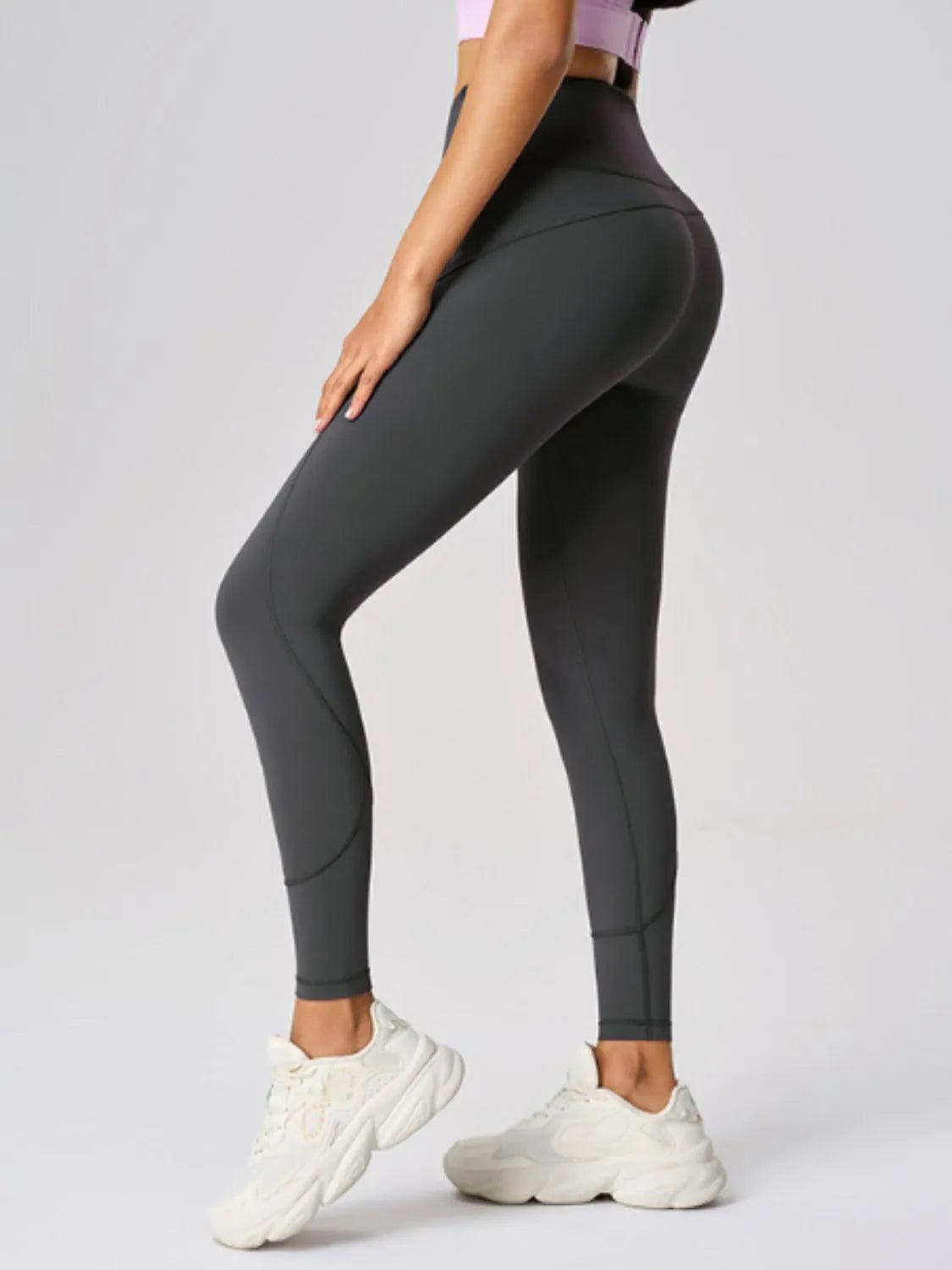 High waist active leggings designed for optimal comfort and performance during workouts
