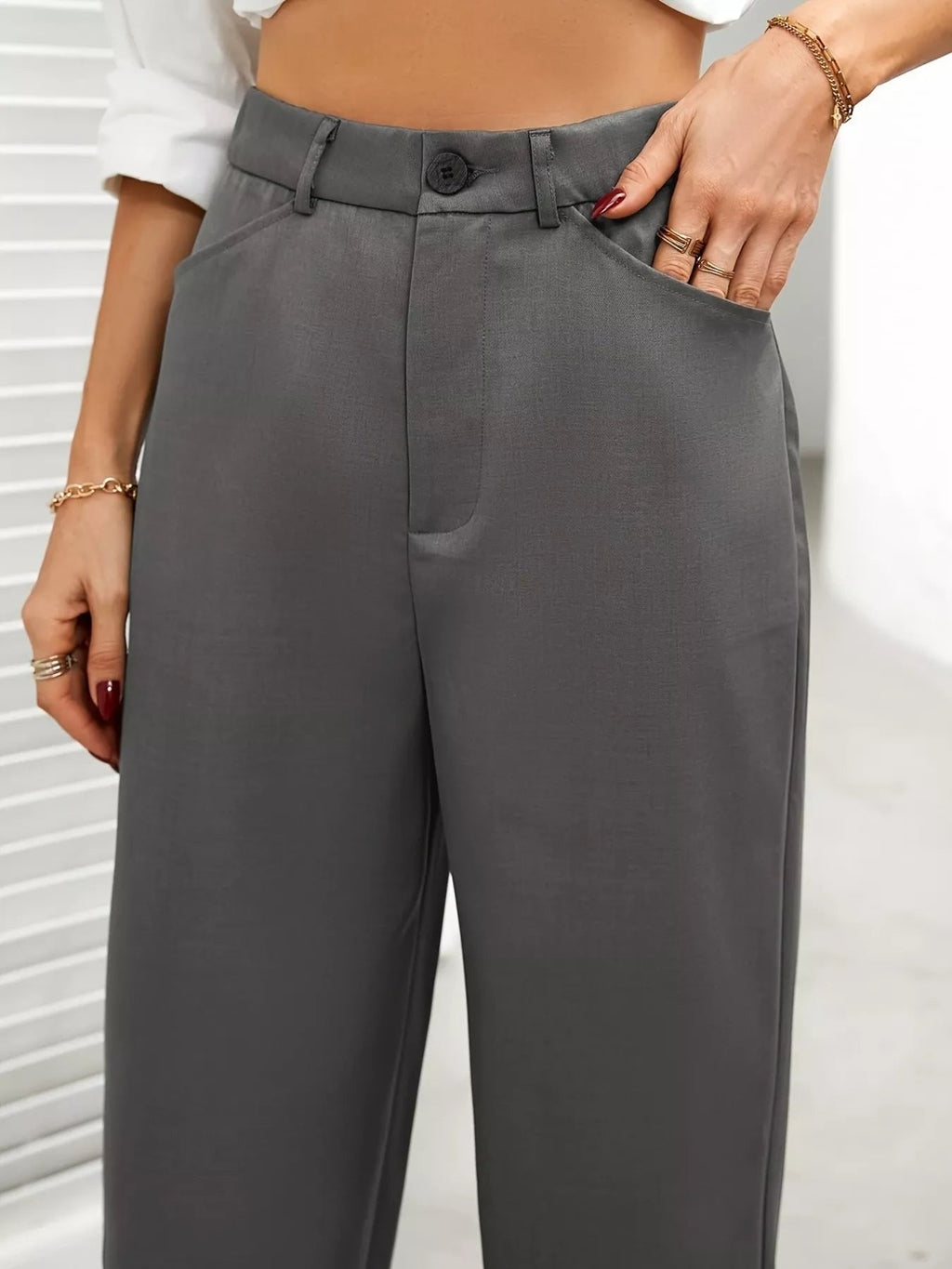 Elegant high waist wide leg pants offering a stylish and comfortable fit for diverse occasions