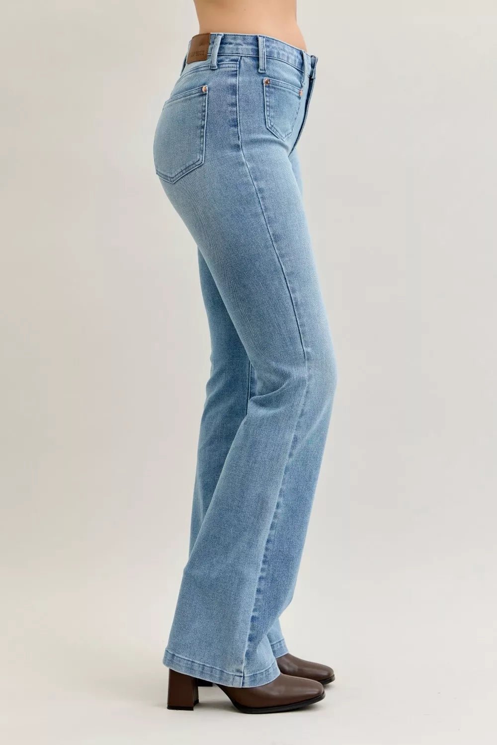 Stylish plus size bootcut jeans offering a comfortable and flattering fit for all-day wear.