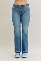 Bootcut jeans offering a perfect fit, stylish and comfortable bootcut jeans for every occasion.