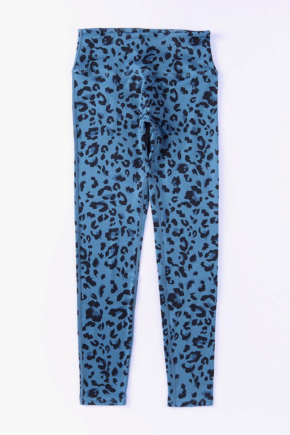 Leopard print leggings with a wide waistband for comfortable and stylish wear