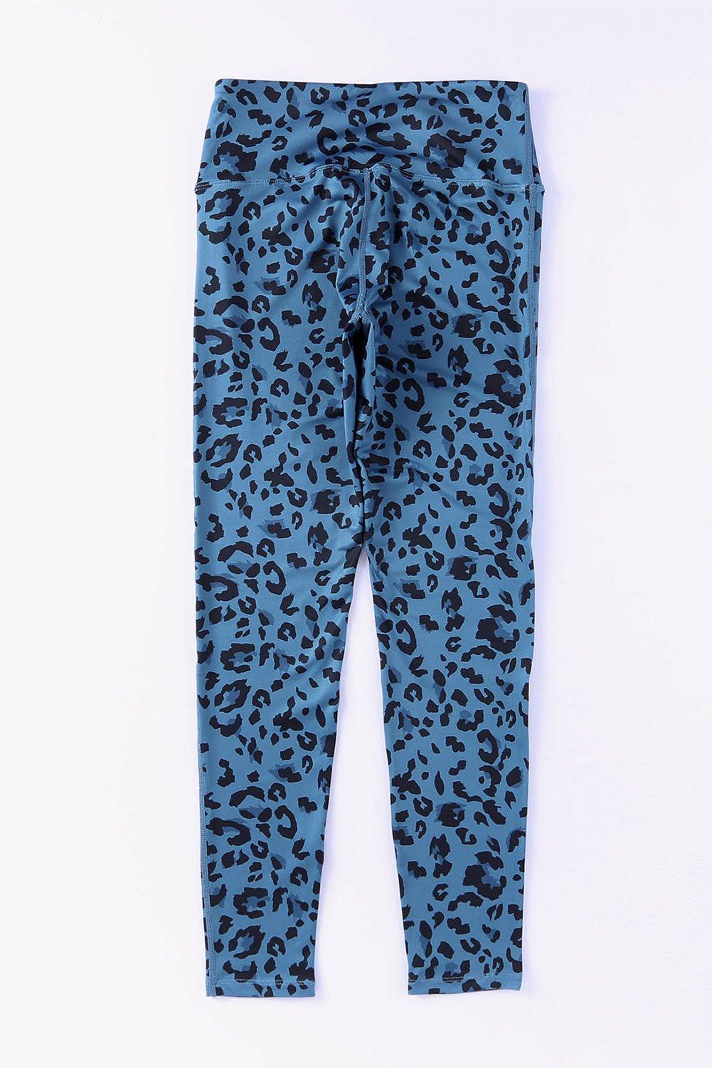 Leopard print leggings with a wide waistband for comfortable and stylish wear