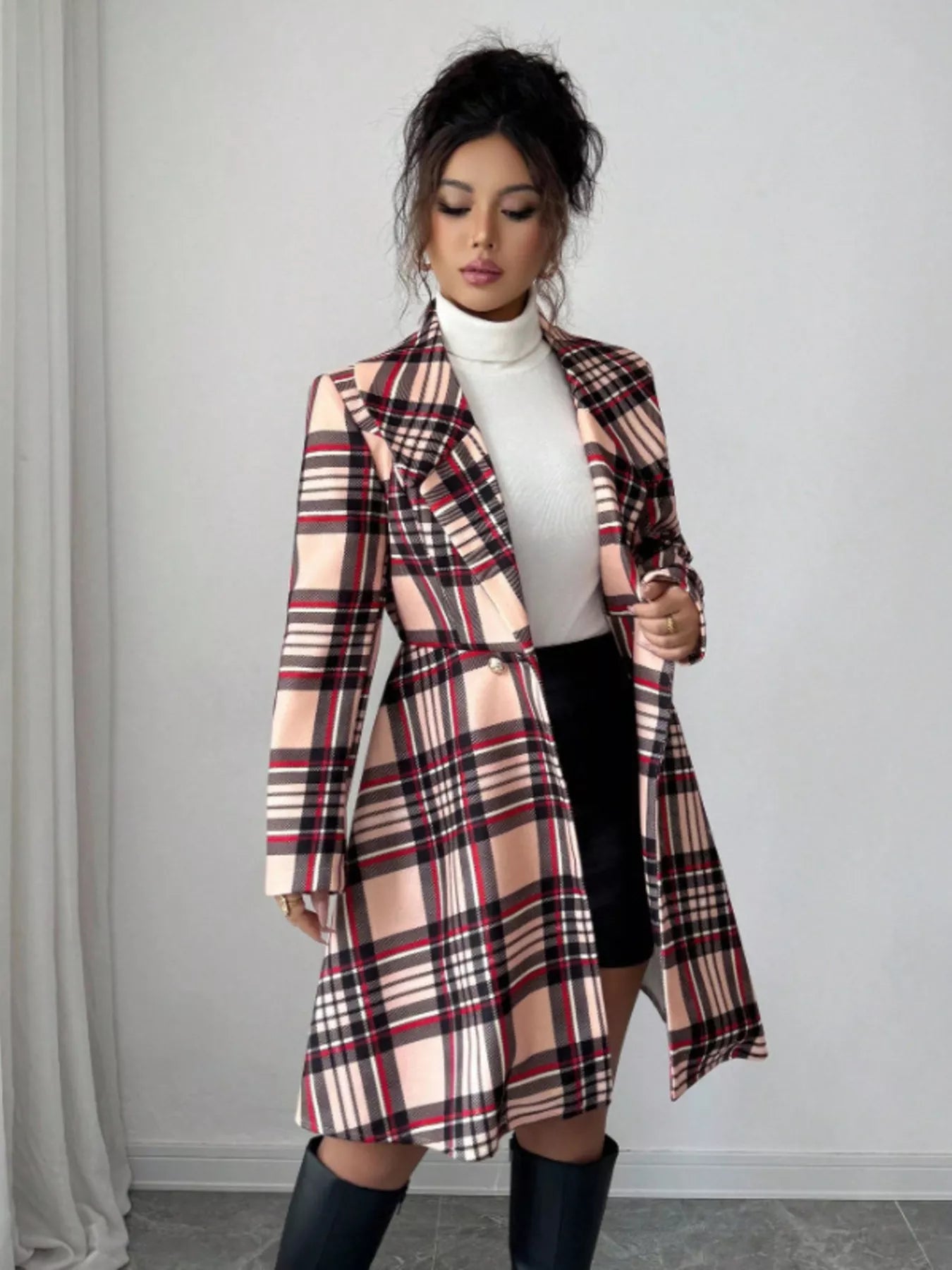Plaid Button Up Long Sleeve Coat.