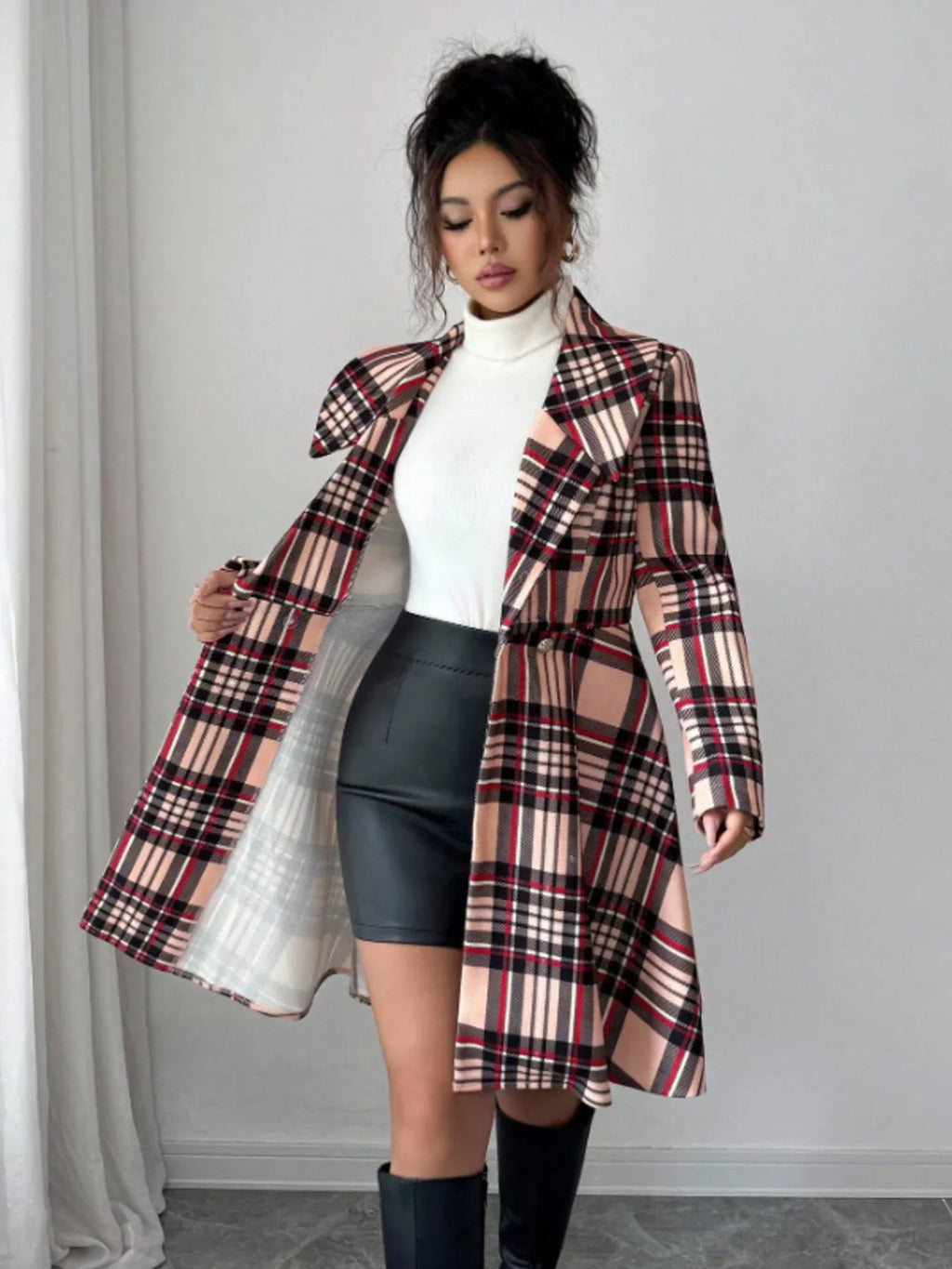 Plaid Button Up Long Sleeve Coat.