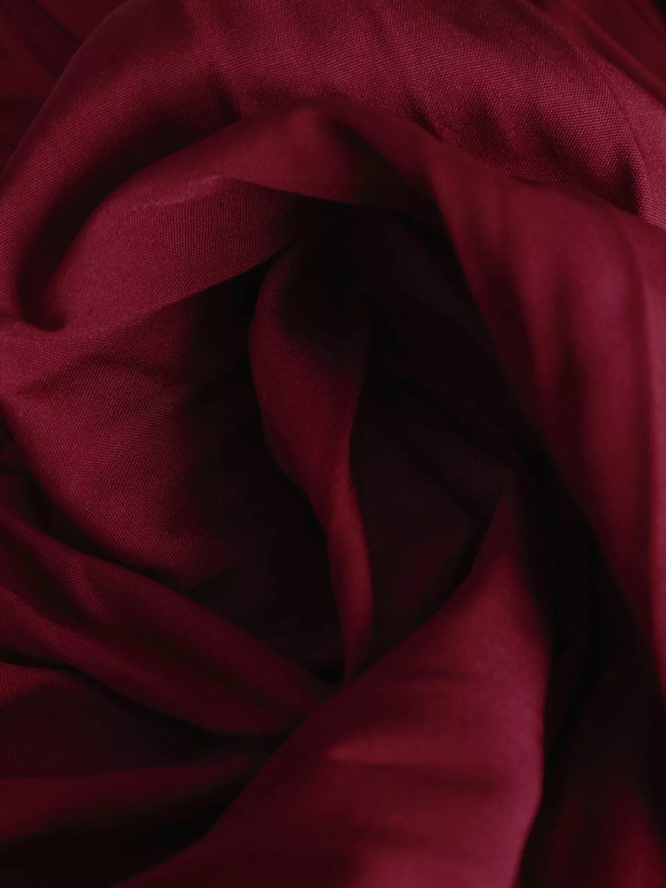 Elegant pleated midi skirt showcasing classic skirt design perfect for formal occasions and stylish outfits.