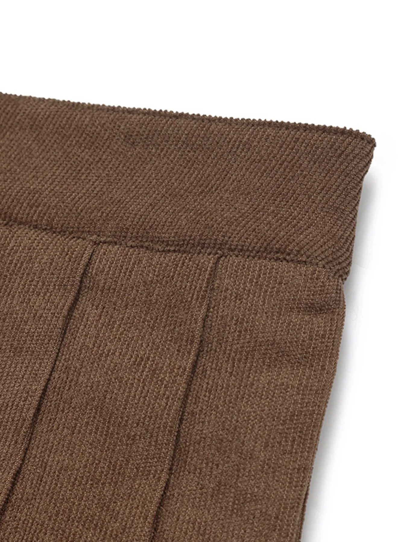 Pleated mini skort combining style and comfort, perfect for versatile casual and formal wear