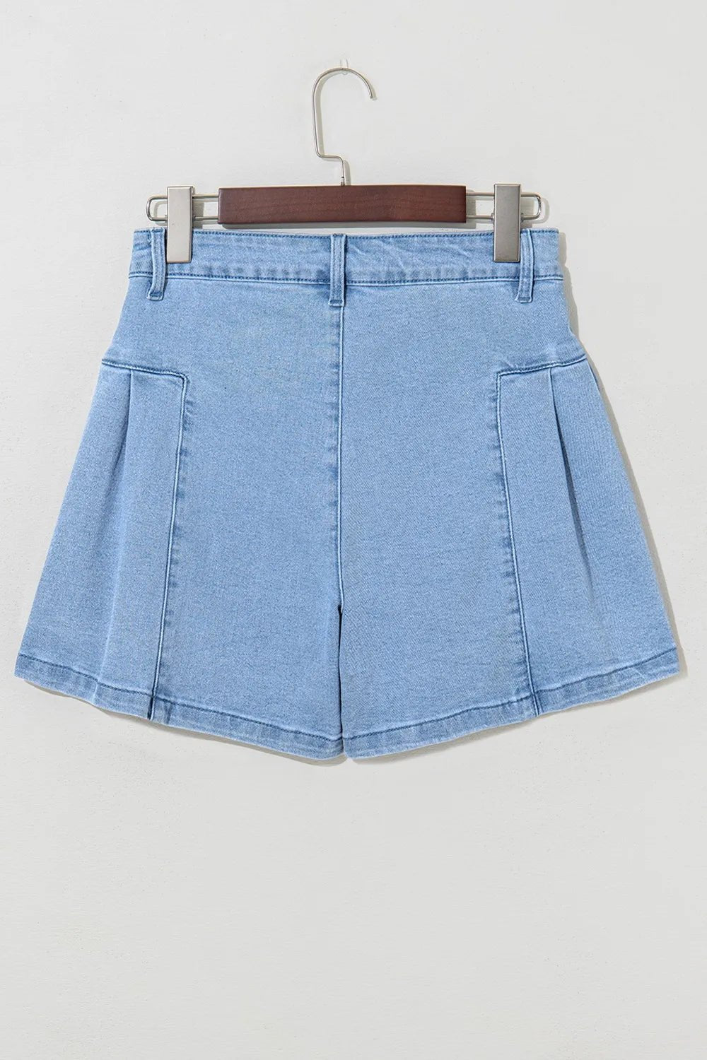 Stylish durable denim shorts perfect for casual wear and lasting comfort
