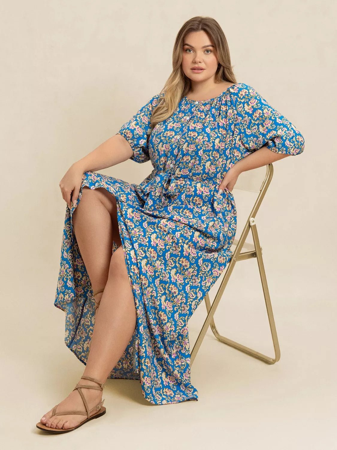 Plus Size Floral Print Maxi Dress with Side Slit.