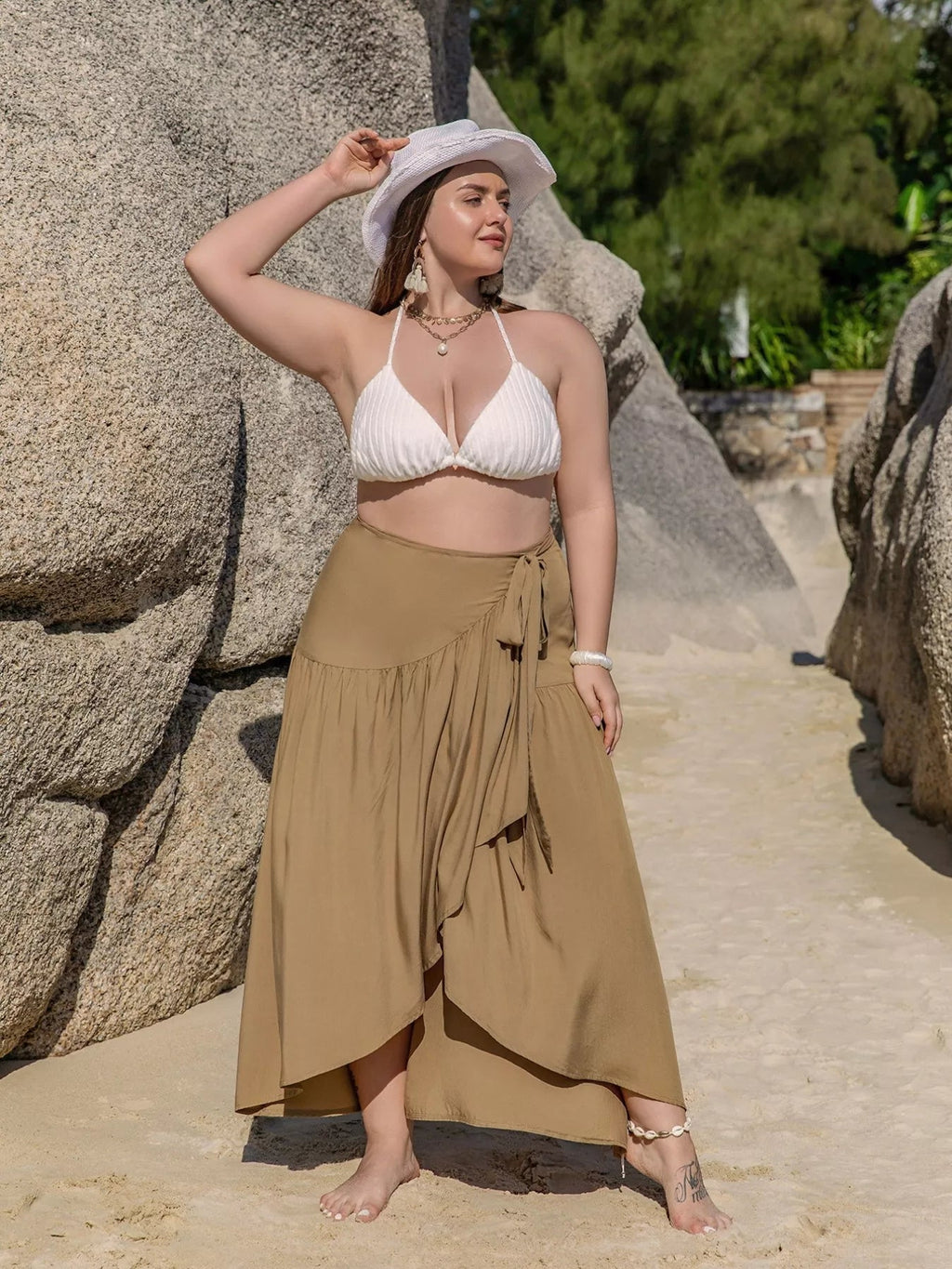 Plus size high-low skirt showcasing elegant design and comfortable fit for stylish wardrobe choices