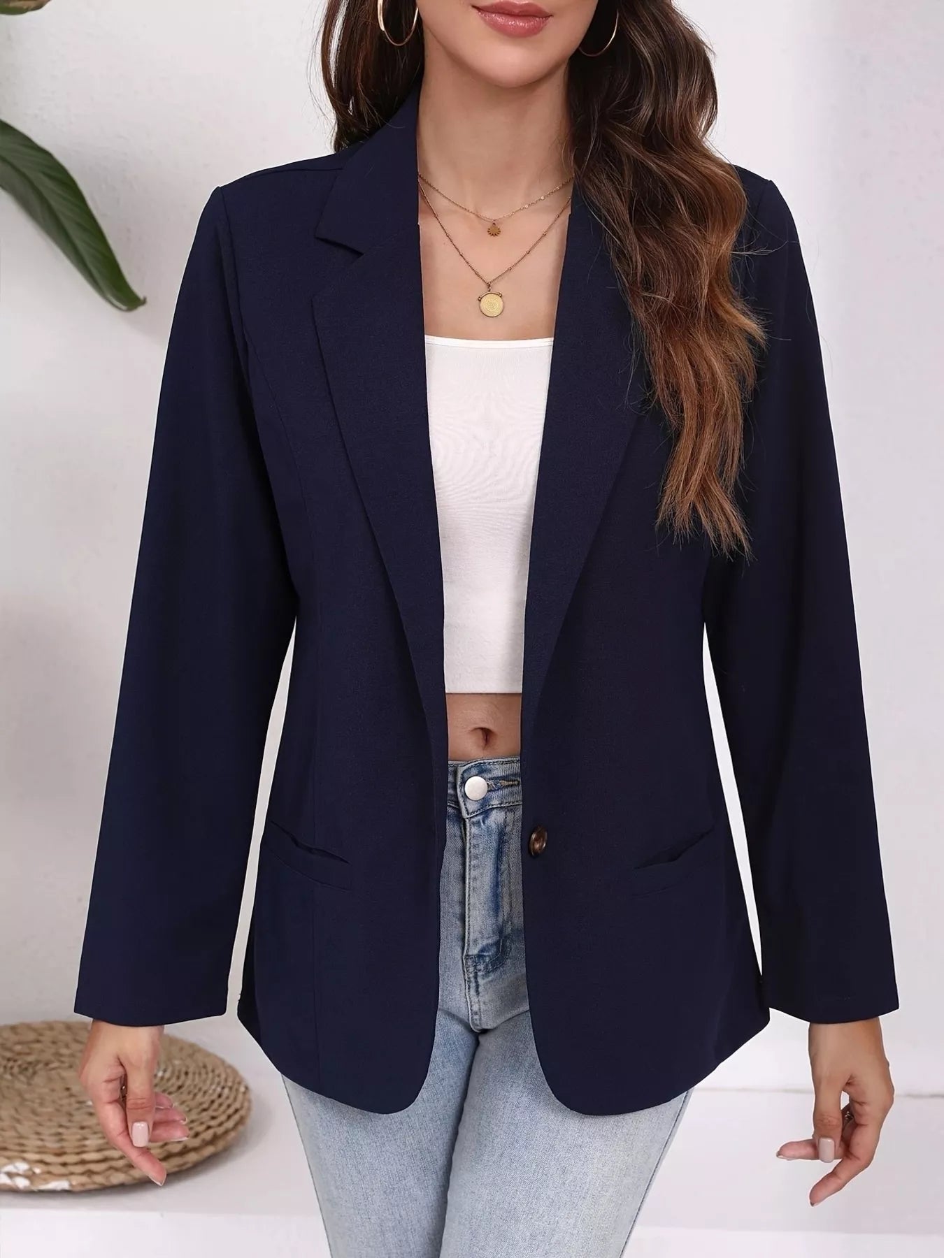 Plus Size Lapel Collar Single-Button Blazer.