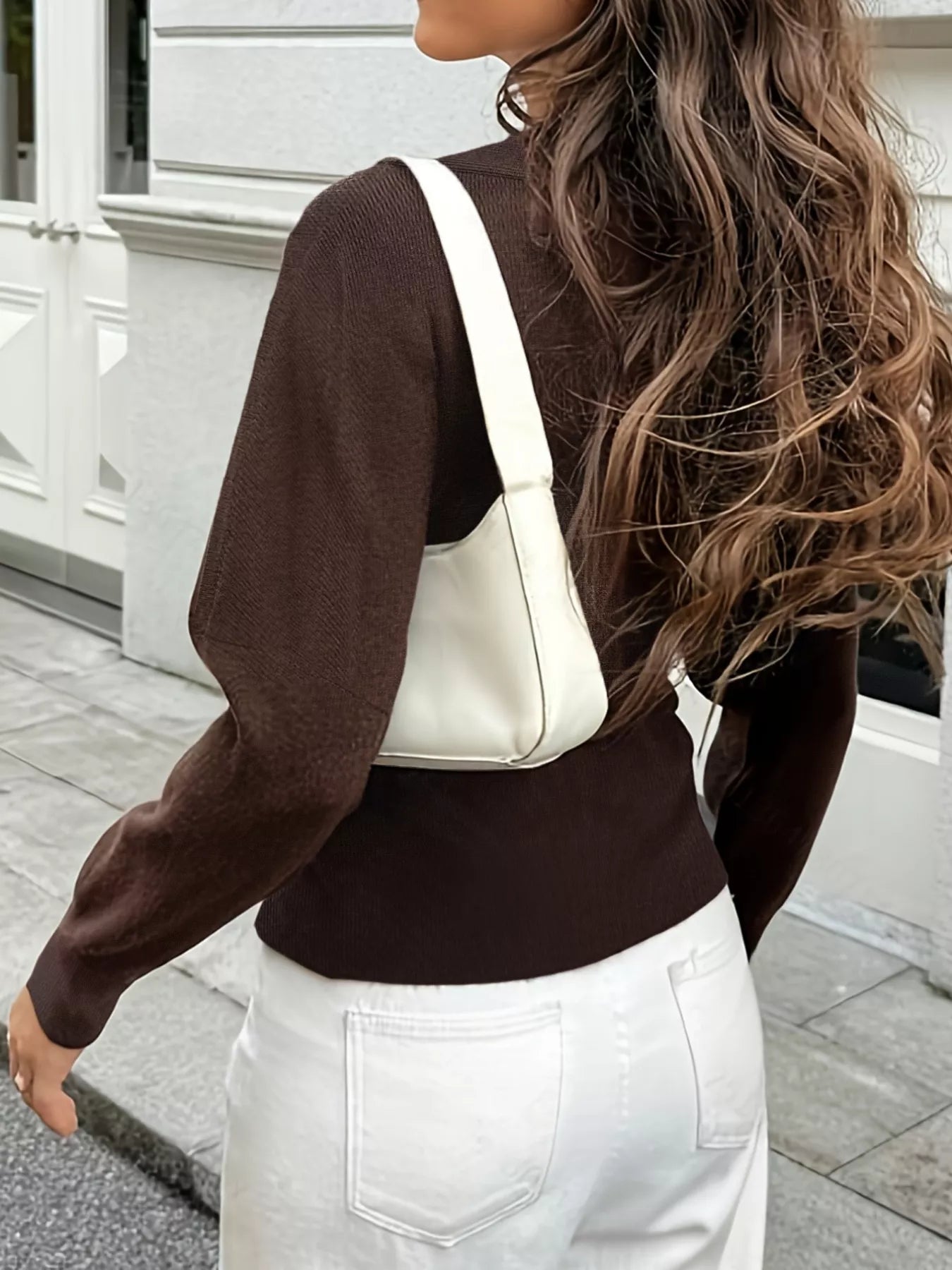 Single-Button Fitted Cardigan.