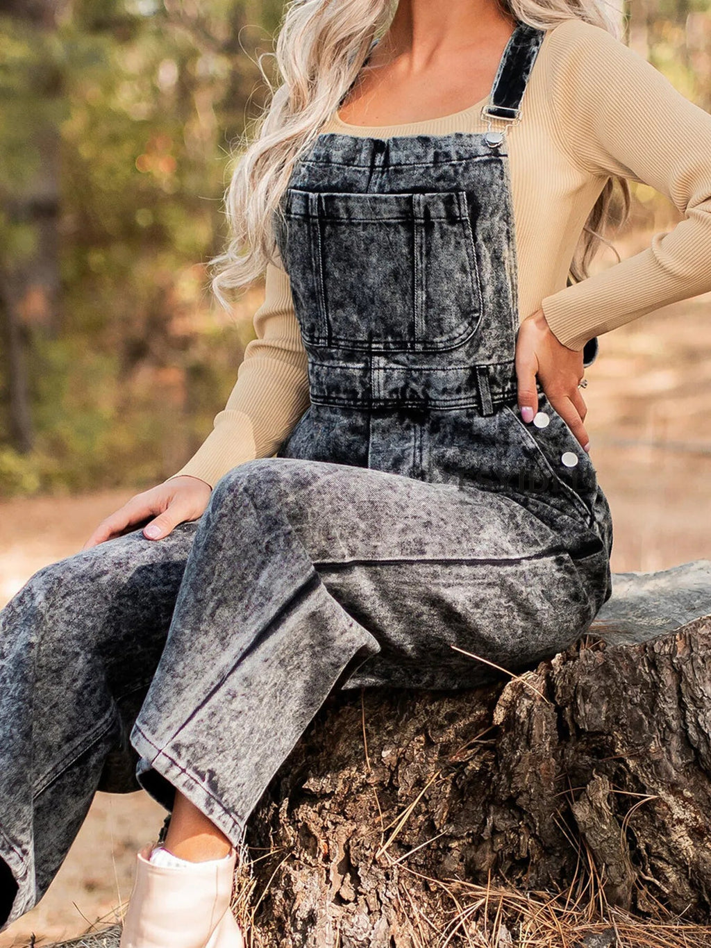 Vintage Washed Wide Leg Denim Overalls with Front Pockets.