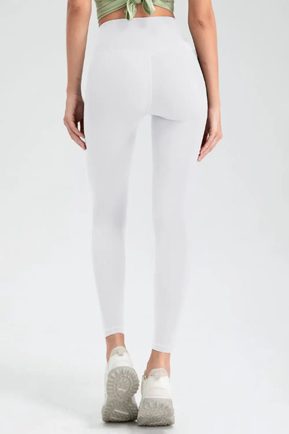 High waist sport leggings designed for optimal comfort and performance in activewear