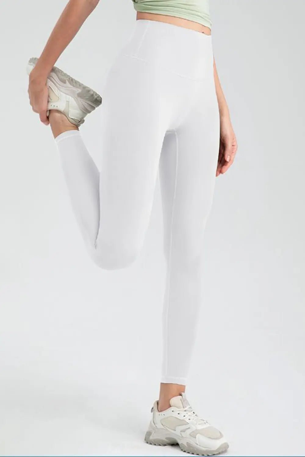 High waist sport leggings designed for optimal comfort and performance in activewear