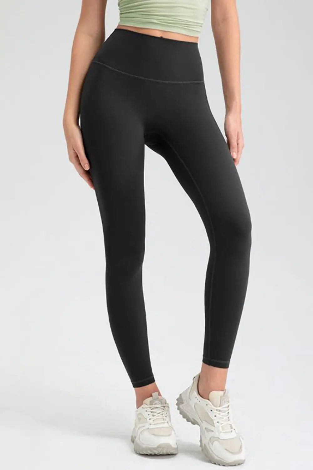 High waist sport leggings designed for optimal comfort and performance in activewear
